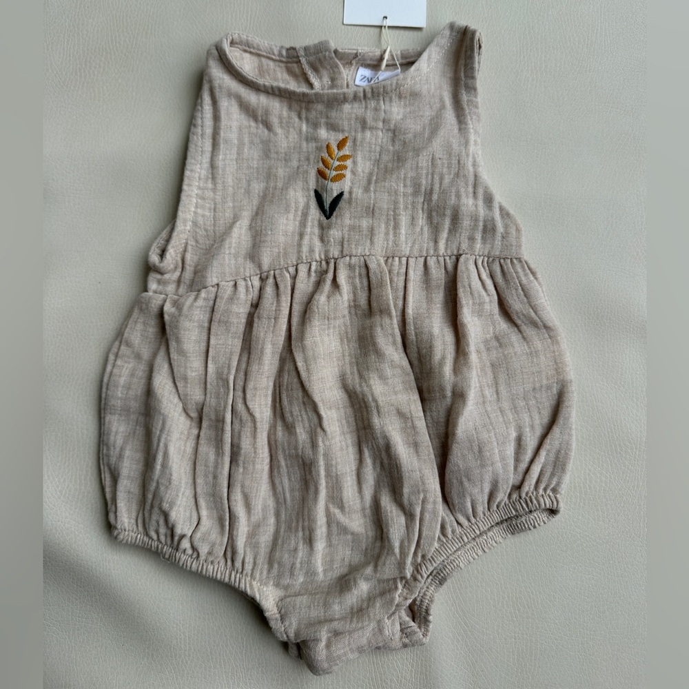 Zara Baby Romper 9-12 months
